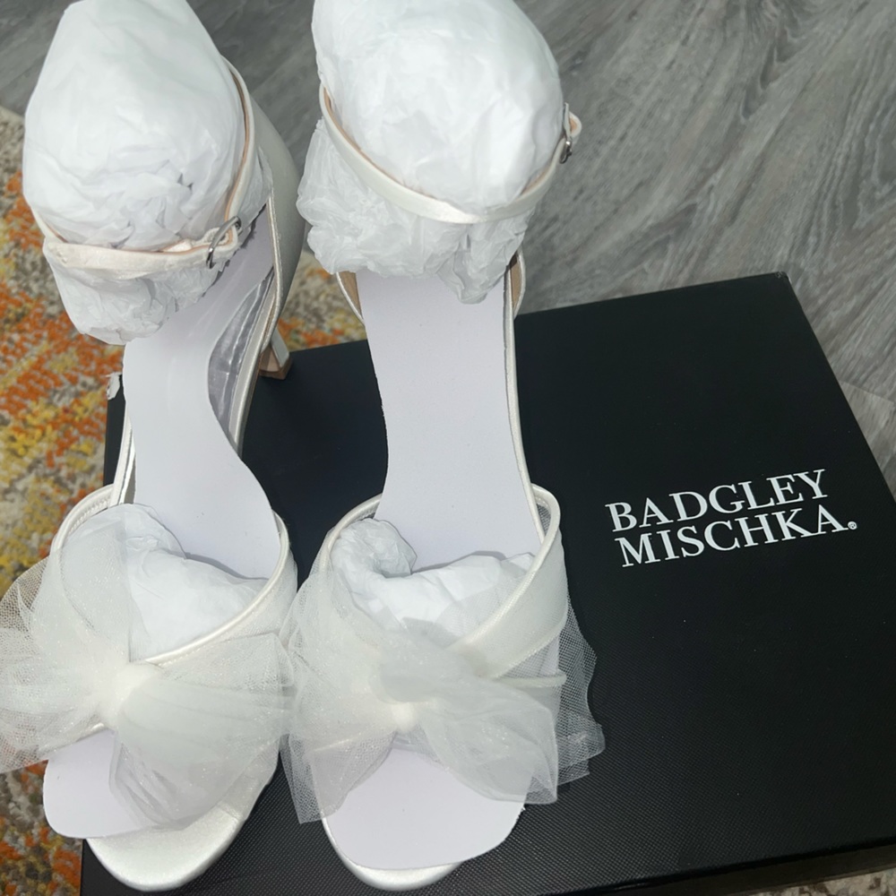 Badgley Mischka wedding heels